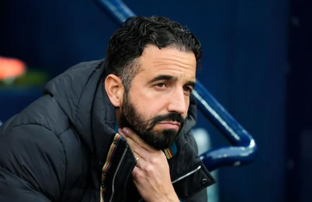 星空体育下载-阿莫林坚持阵型体系不变，曼联的出路在哪里？