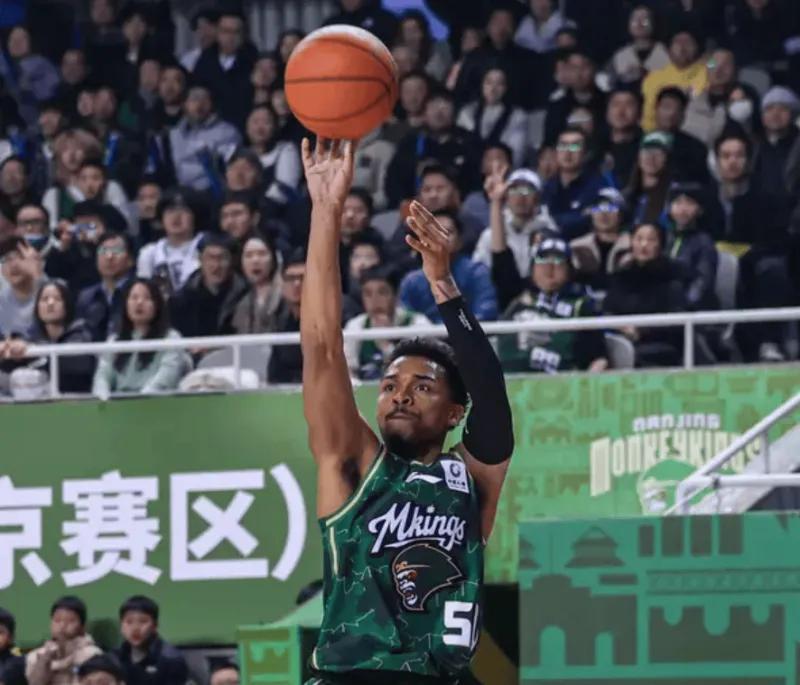 星空体育下载-同曦双核齐爆是真恐怖！汉兹+郭昊文轰74分，攻坚拉满却无缘集训